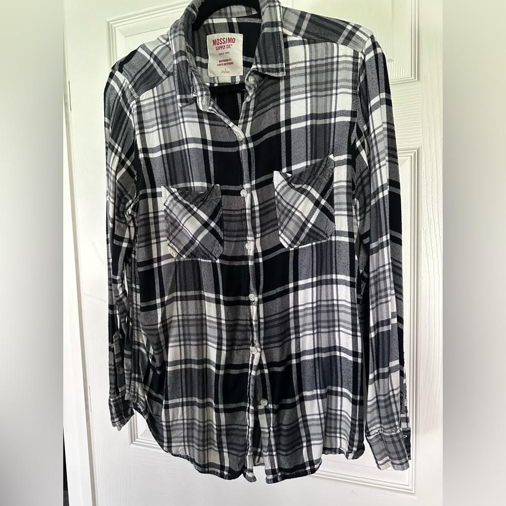 Mossimo plaid shirt